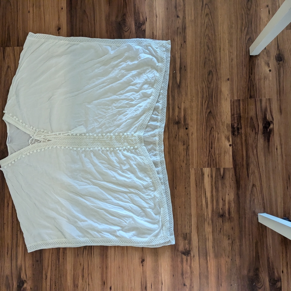 Flowing White Blouse or Swim Cover-Up w/ Crochet Details - Picture 6 of 7